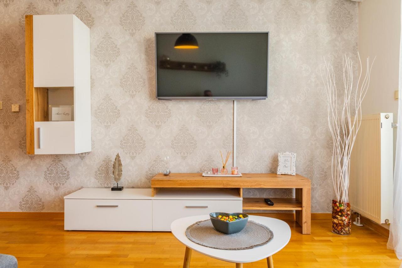 Brand New - Selfcheckins 24 - Zagreb - Garage - Loggia - New - Luxury 아파트 외부 사진