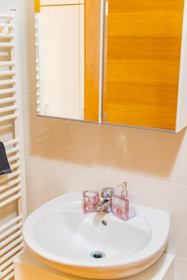Brand New - Selfcheckins 24 - Zagreb - Garage - Loggia - New - Luxury 아파트 외부 사진